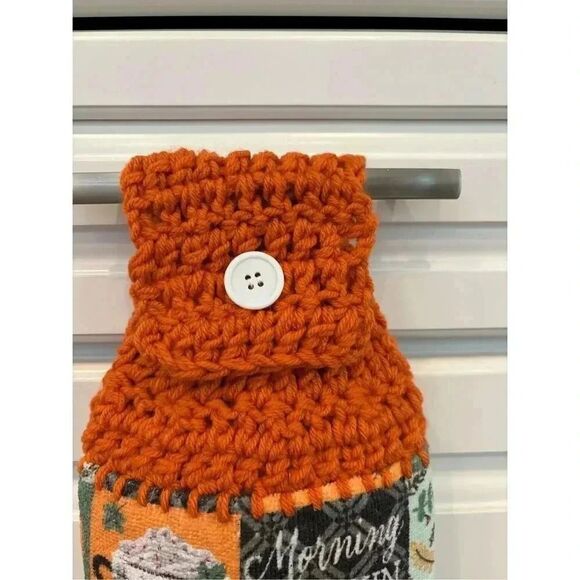 Crochet Top Kitchen Towel- Fall animals - Picture 2 of 2